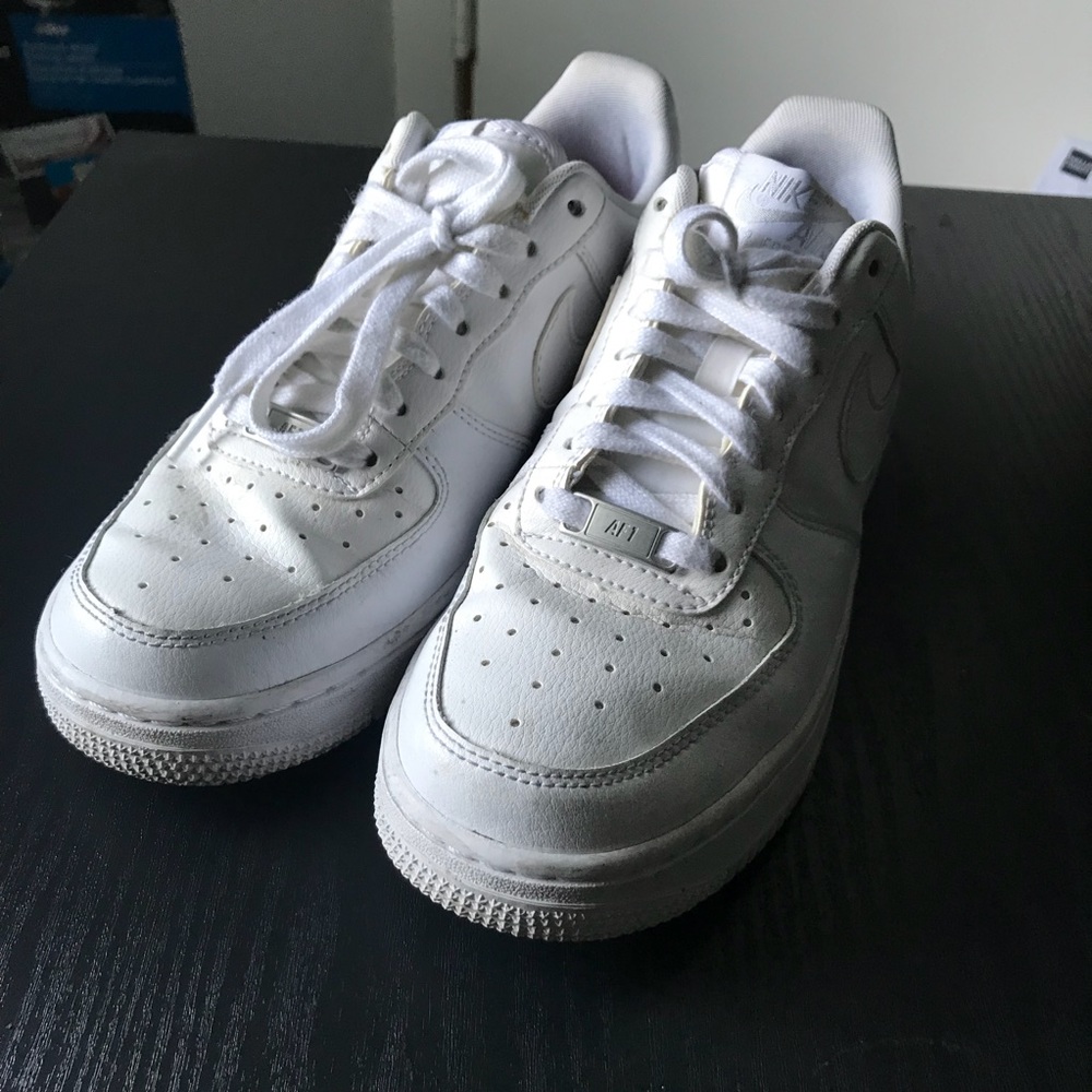 NIKE AIR FORCE1
